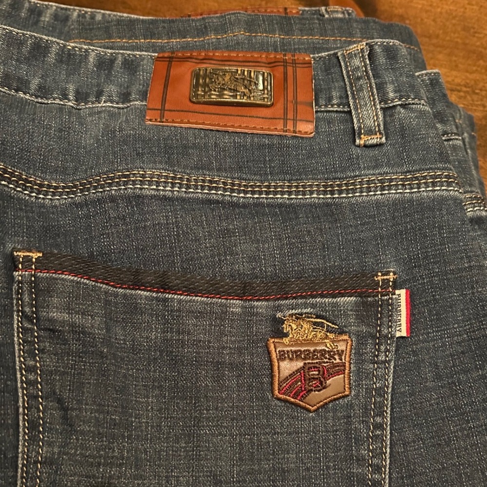 Designer Inspired Jeans Crest Patch Contrast Stit… - image 2